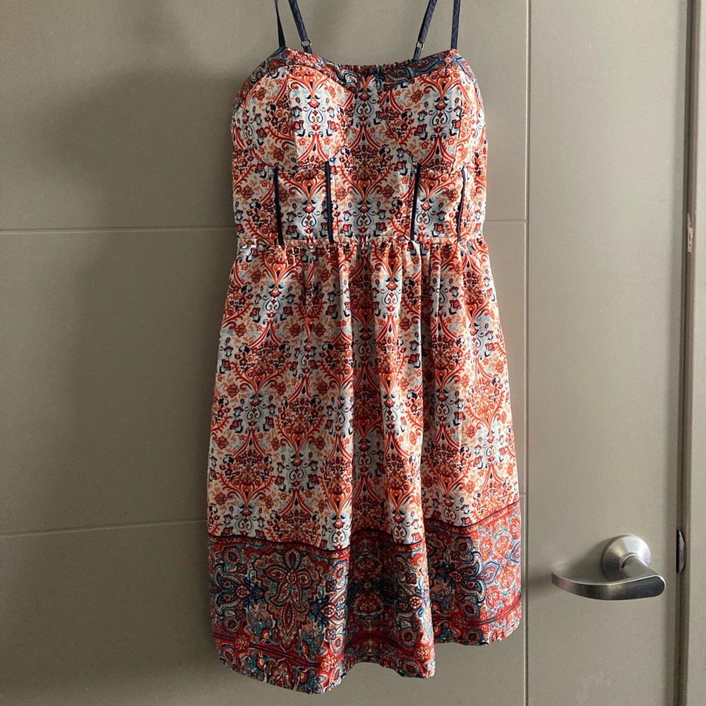 Women’s dress S